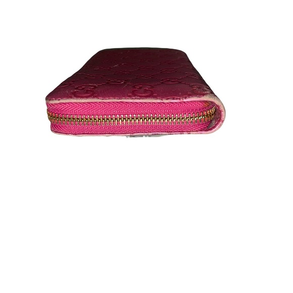Authentic Gucci GG Zippy Wallet - Picture 7 of 10